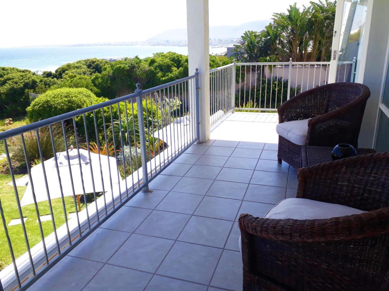 Hermanus Beach Villa Exterior photo